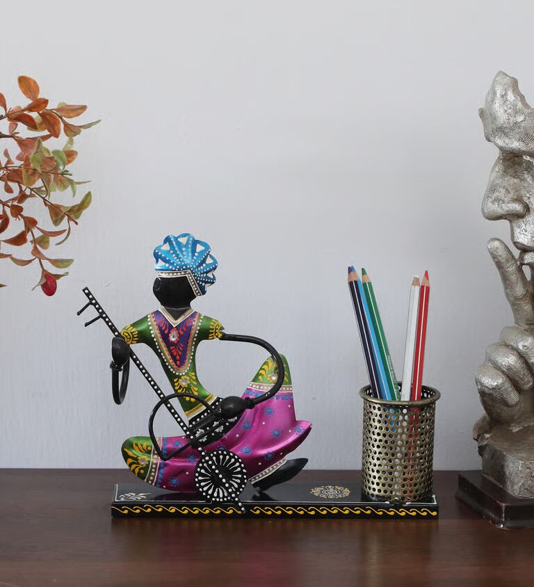 Nagpuri Multicolour Iron Pen Stand