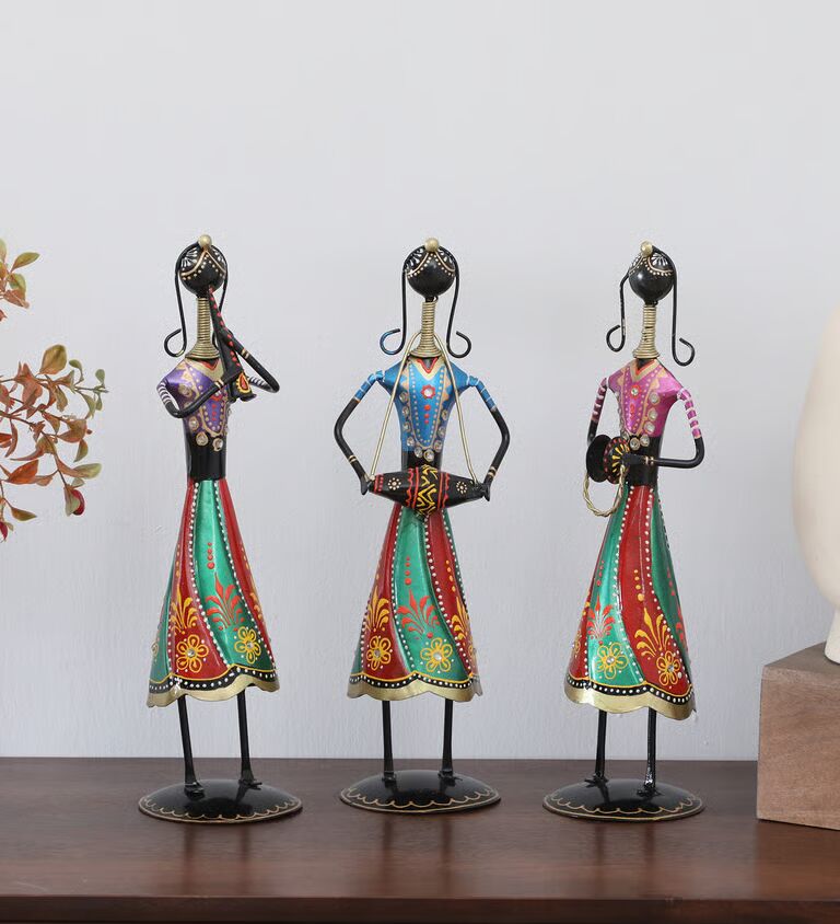 Lady Gagra Doll Set Of 3 Multicolour Iron Figurines
