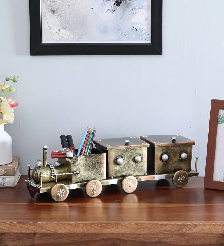 Engine Dry Food Multicolour Metal Pen Stand