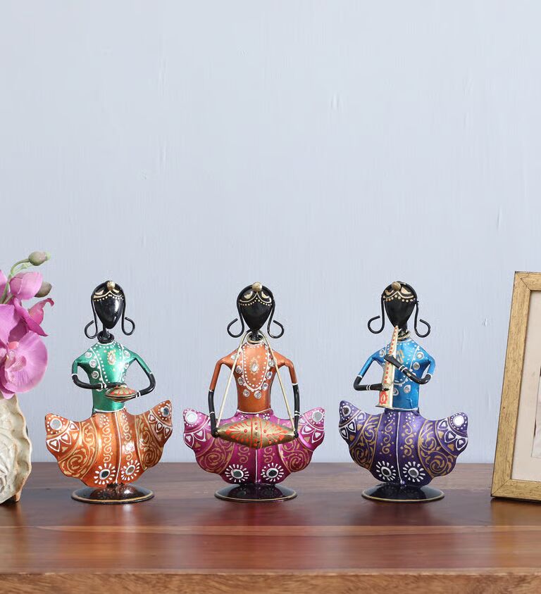 Lady Doll Set Of 3 Multicolour Iron Figurines