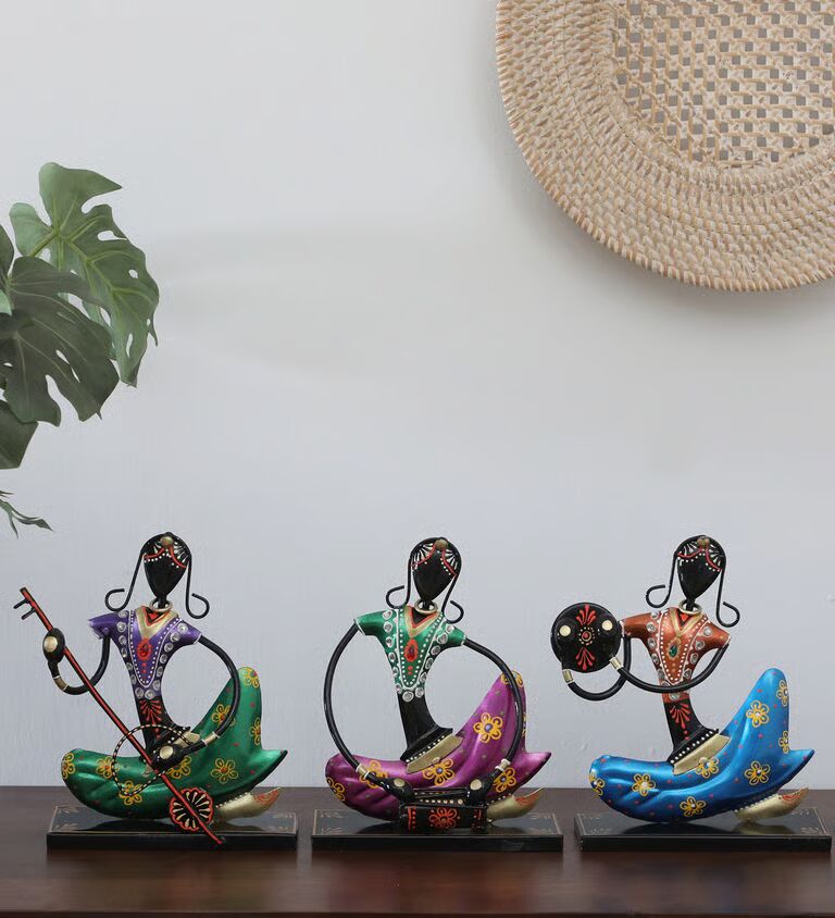 Lady Gagra Doll Set Of 3 Multicolour Iron Figurines