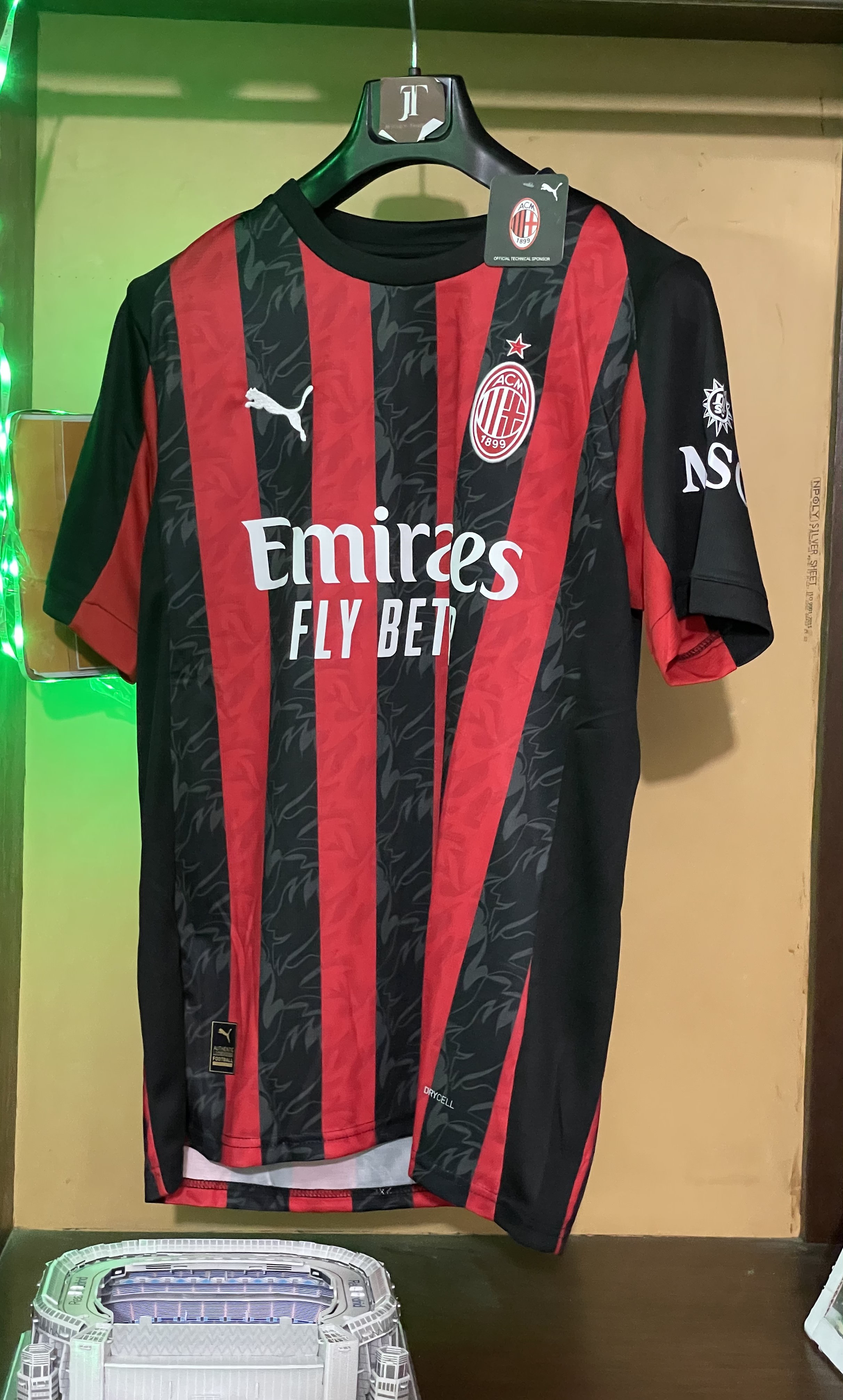 AC Milan Home Football Jersey(Fan Edition)