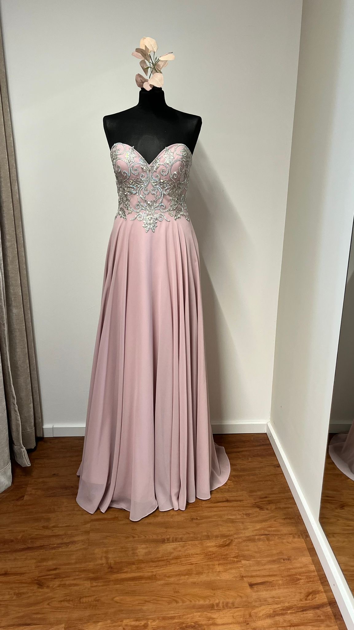 Abendkleid in Rosé