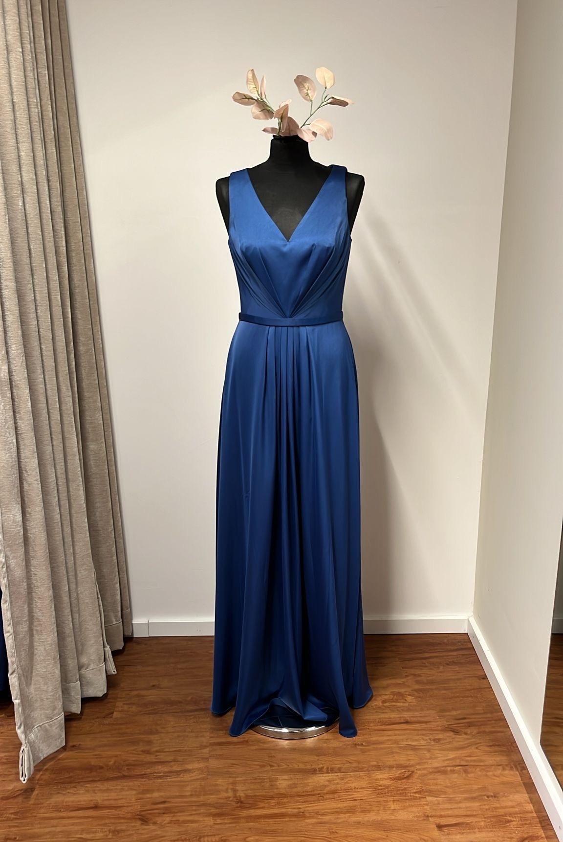 Elegantes blaues Abendkleid