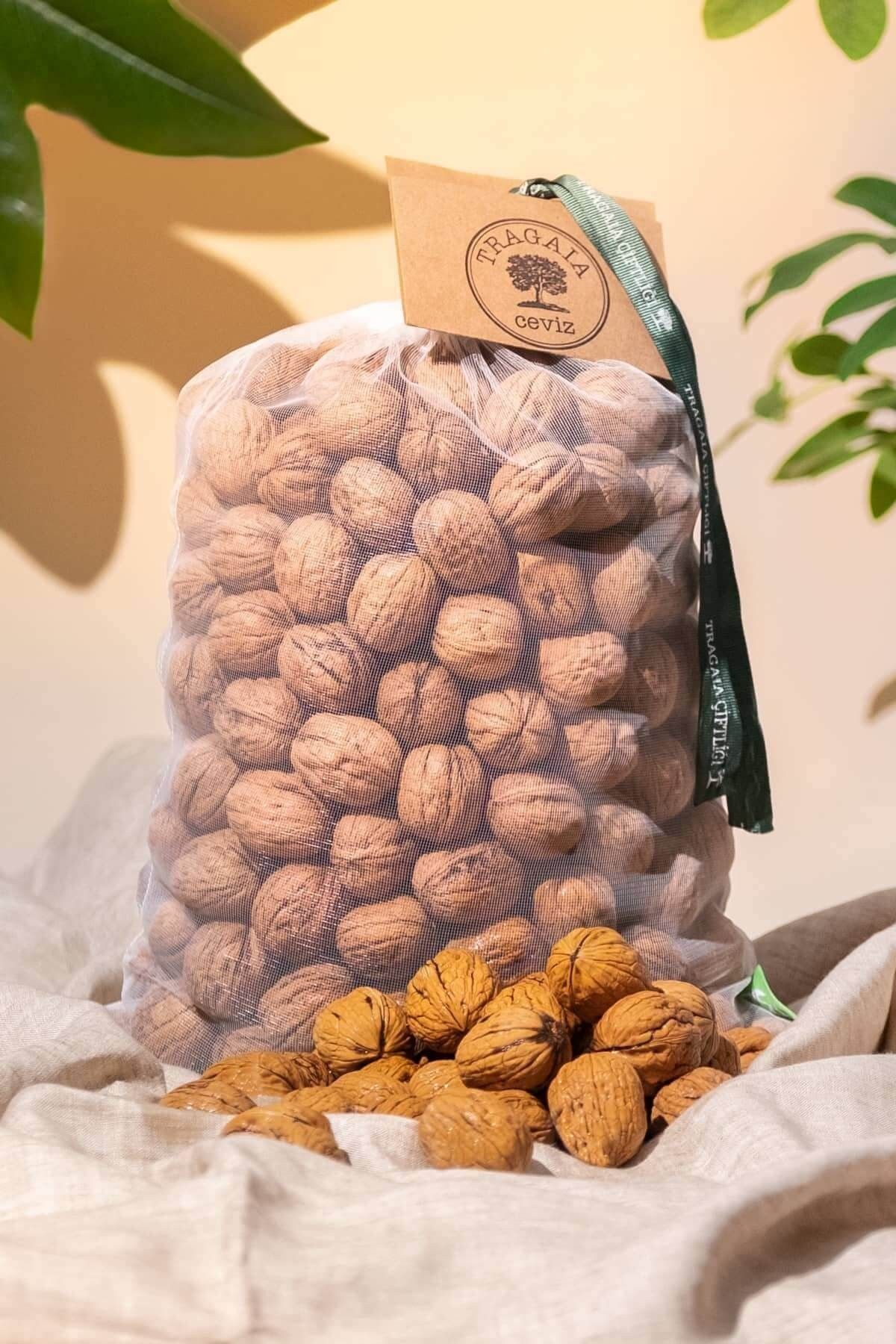 Whole Walnuts in Shell