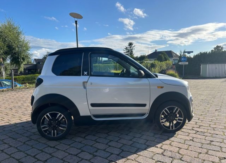 MICROCAR M.GO X