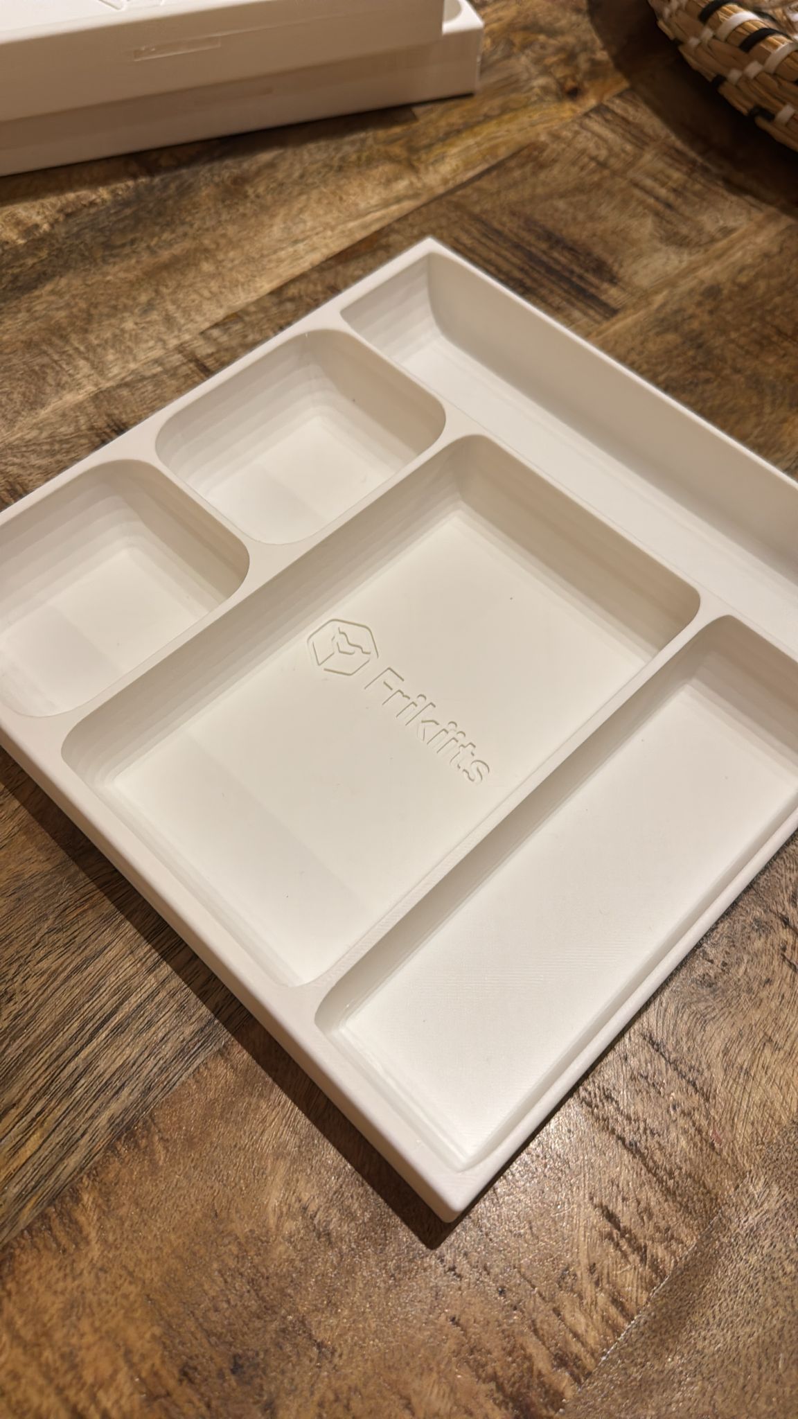 Bandeja Frikiits Multicompartimentos – Organización variada