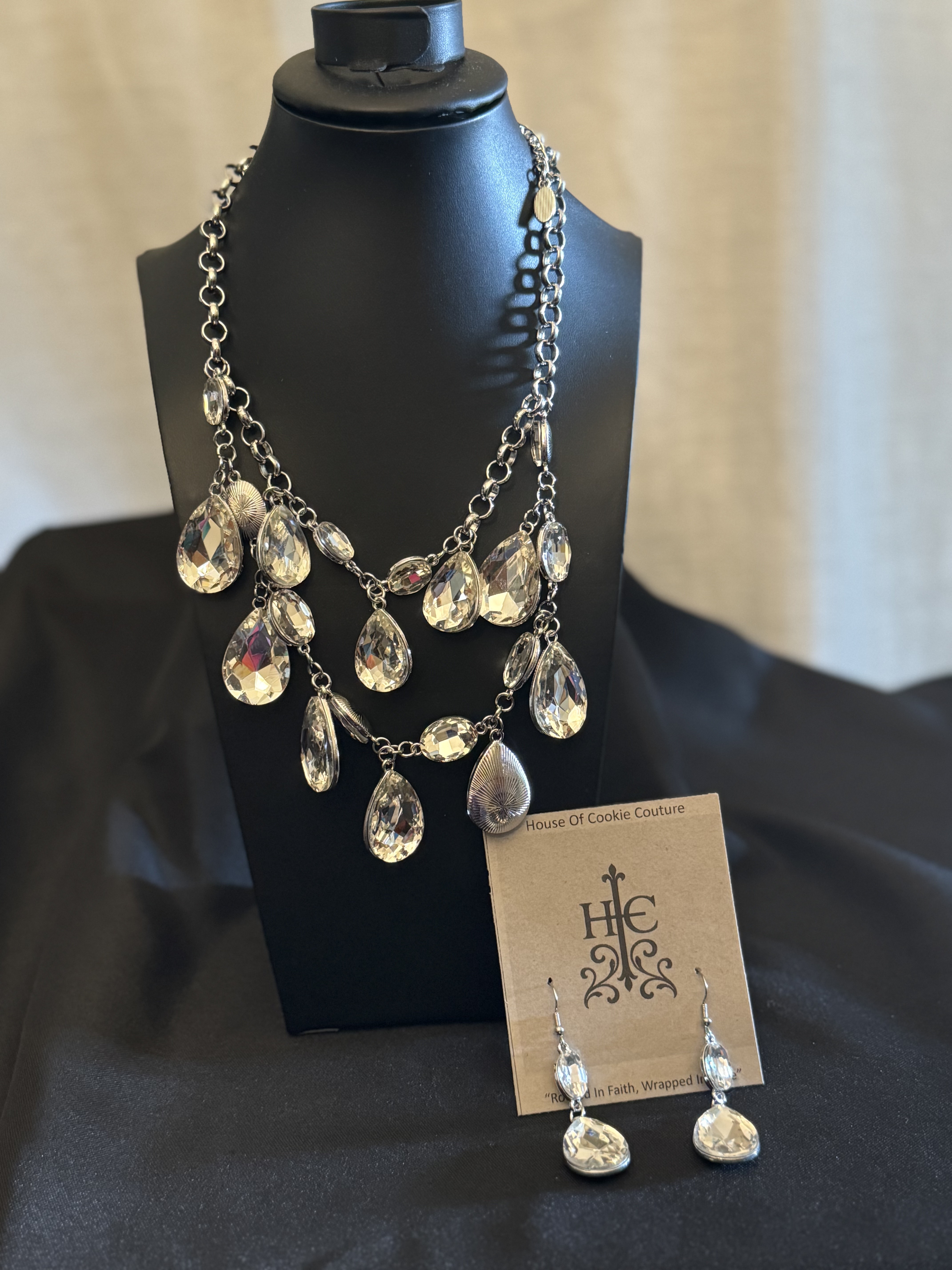 Sylvia's Pretty Bling Necklace and Earring Set