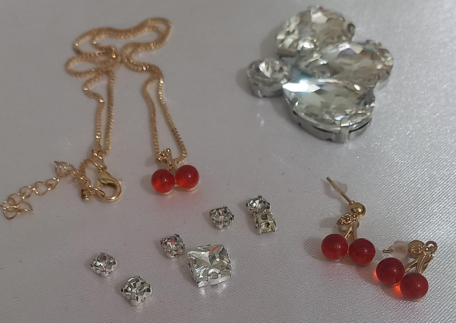 Juego de Cerecitas Rojo