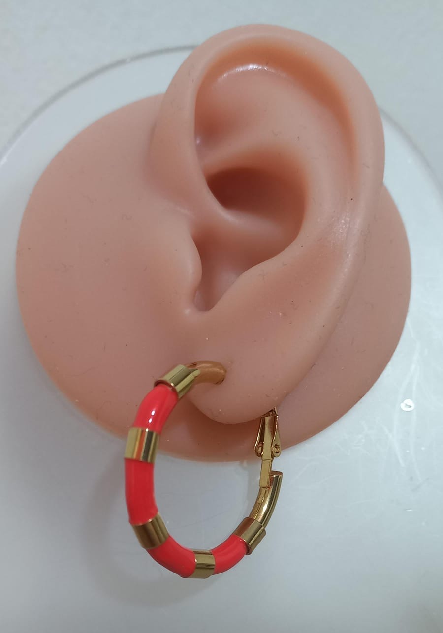 Candongas de Bambú Esmaltada Rojo