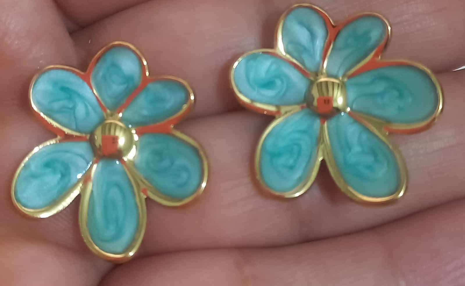 Aretes de Flor Verde