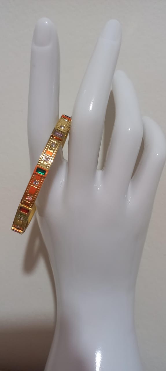 Brazalete de Cuadrados y Circones