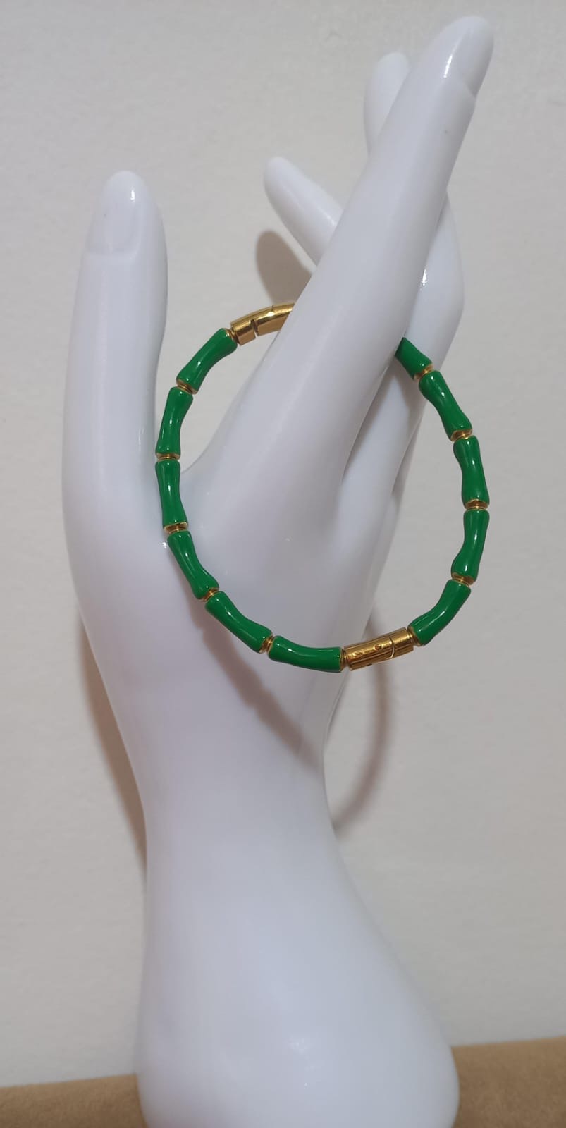 Brazalete Tipo Bambu Esmaltado Dorado-Verde