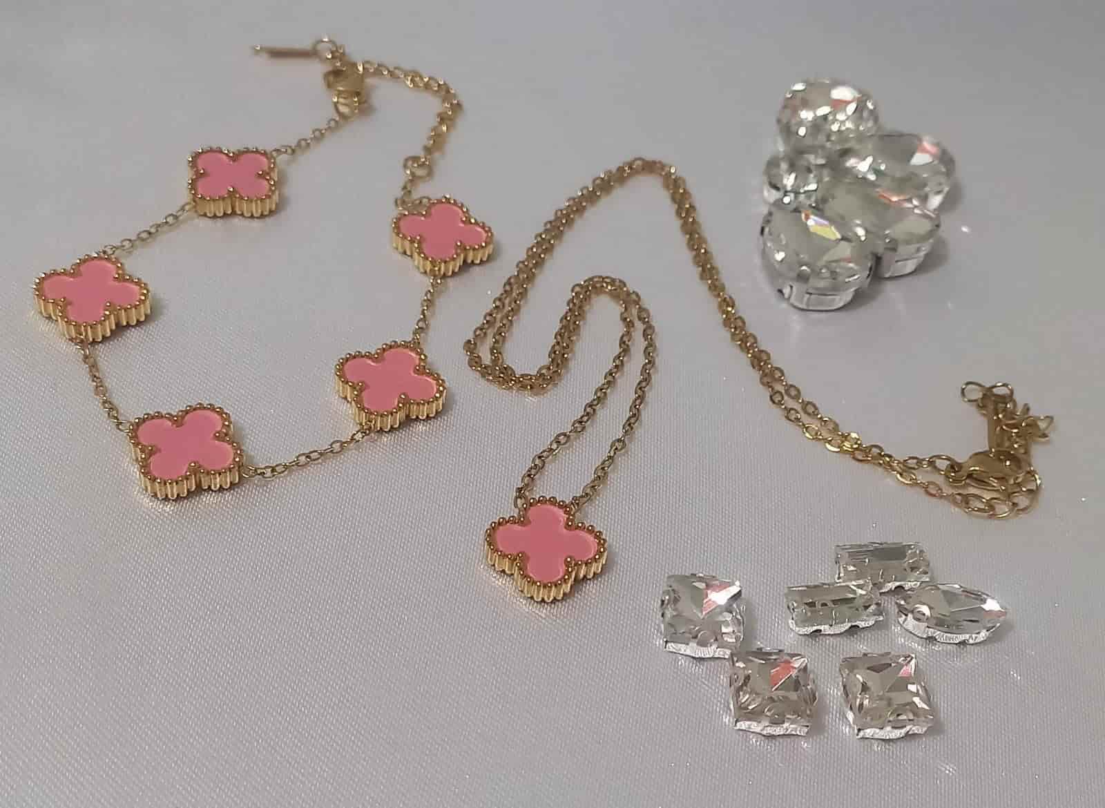 Juego de Van Cleef Rosado