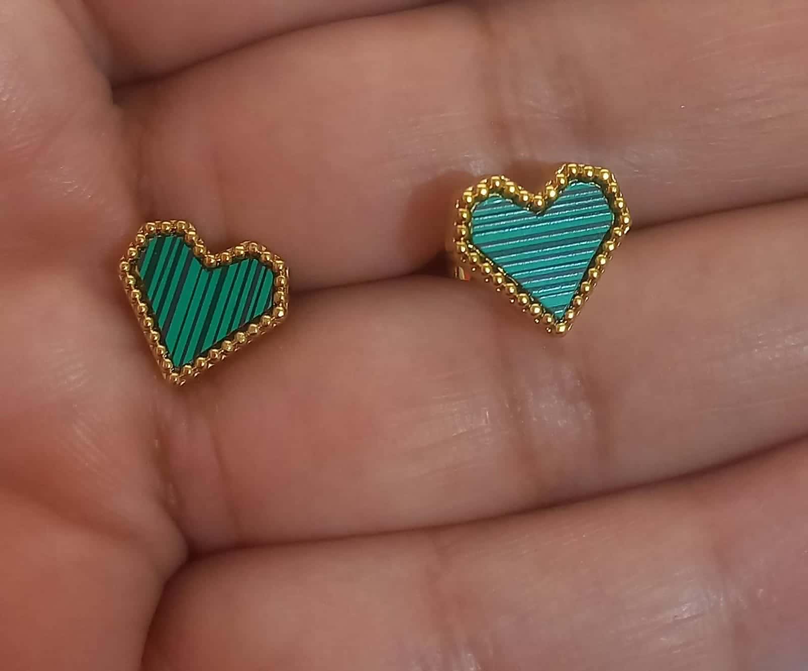 Aretes de Van Cleef Corazon Verde
