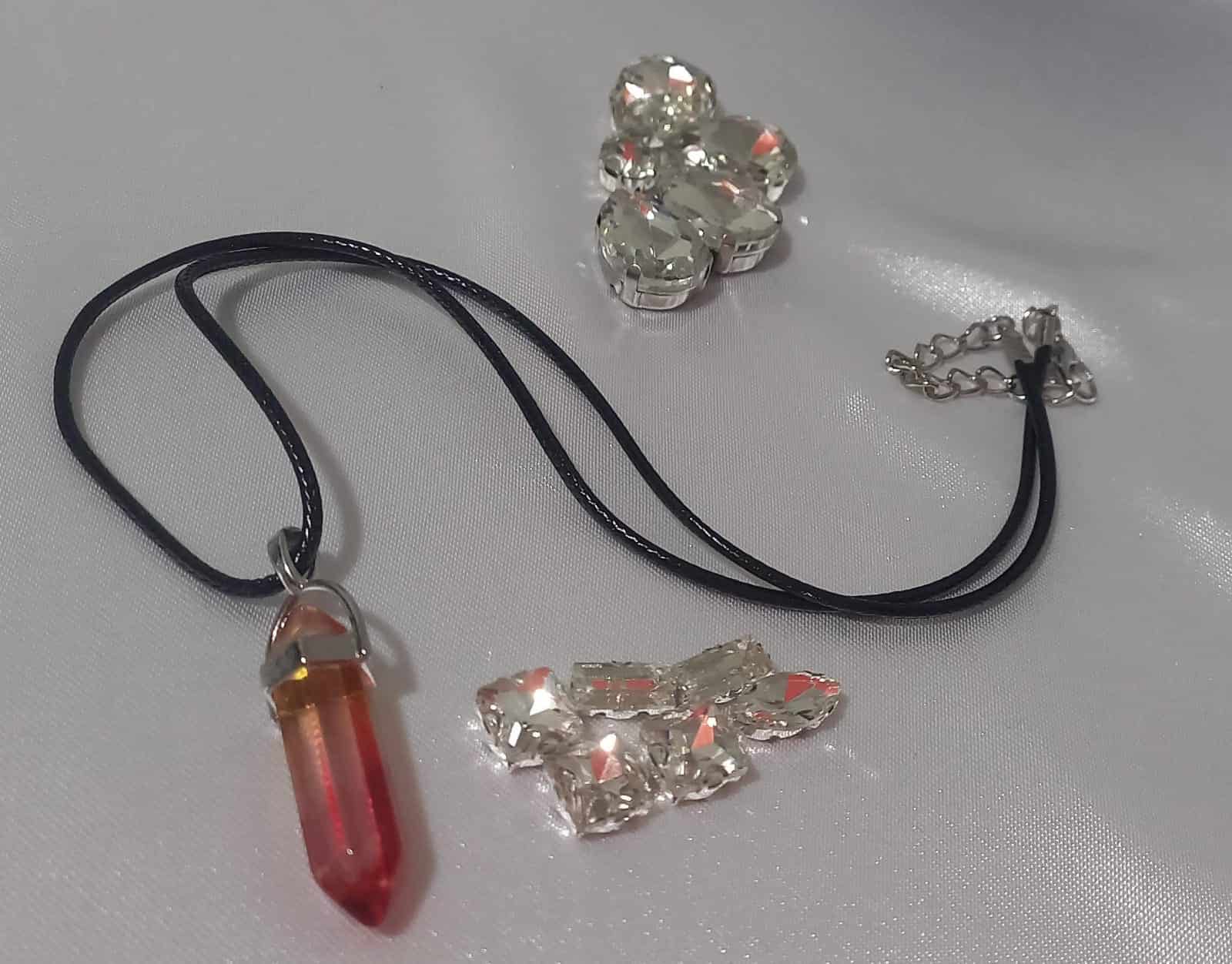 Cadena de Cordón con Cristal Rosado Doble Tono