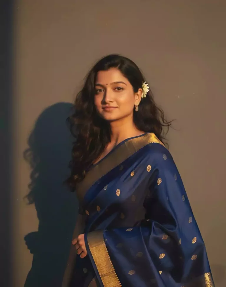Elegant Navy Blue Silk Saree
