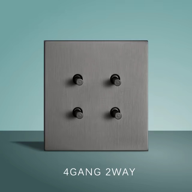 Interrupteur mural moderne design acier brossé gris - Quadruple