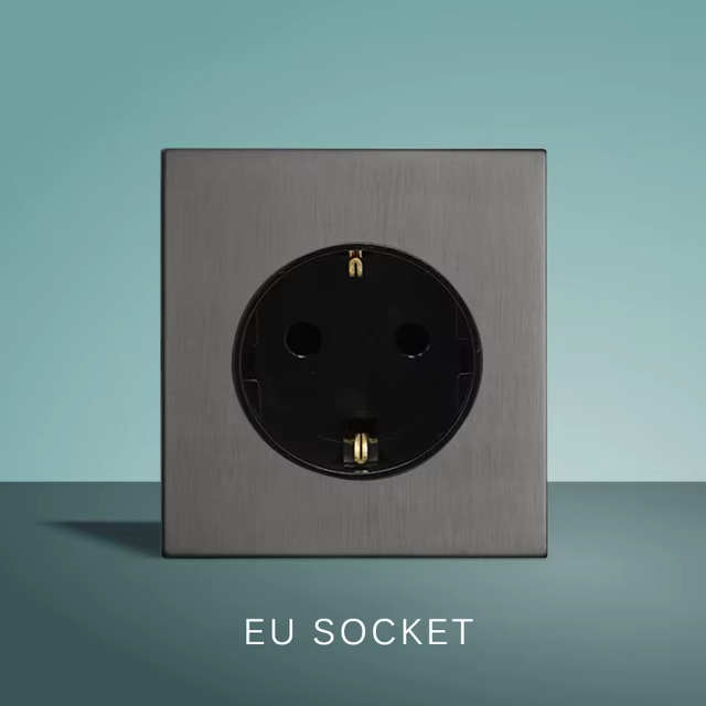 Prise électrique mural moderne design acier brossé gris - EU