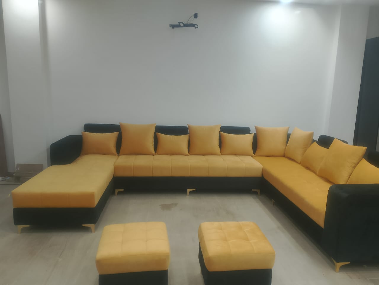 Modern L-Shaped Sofa Set