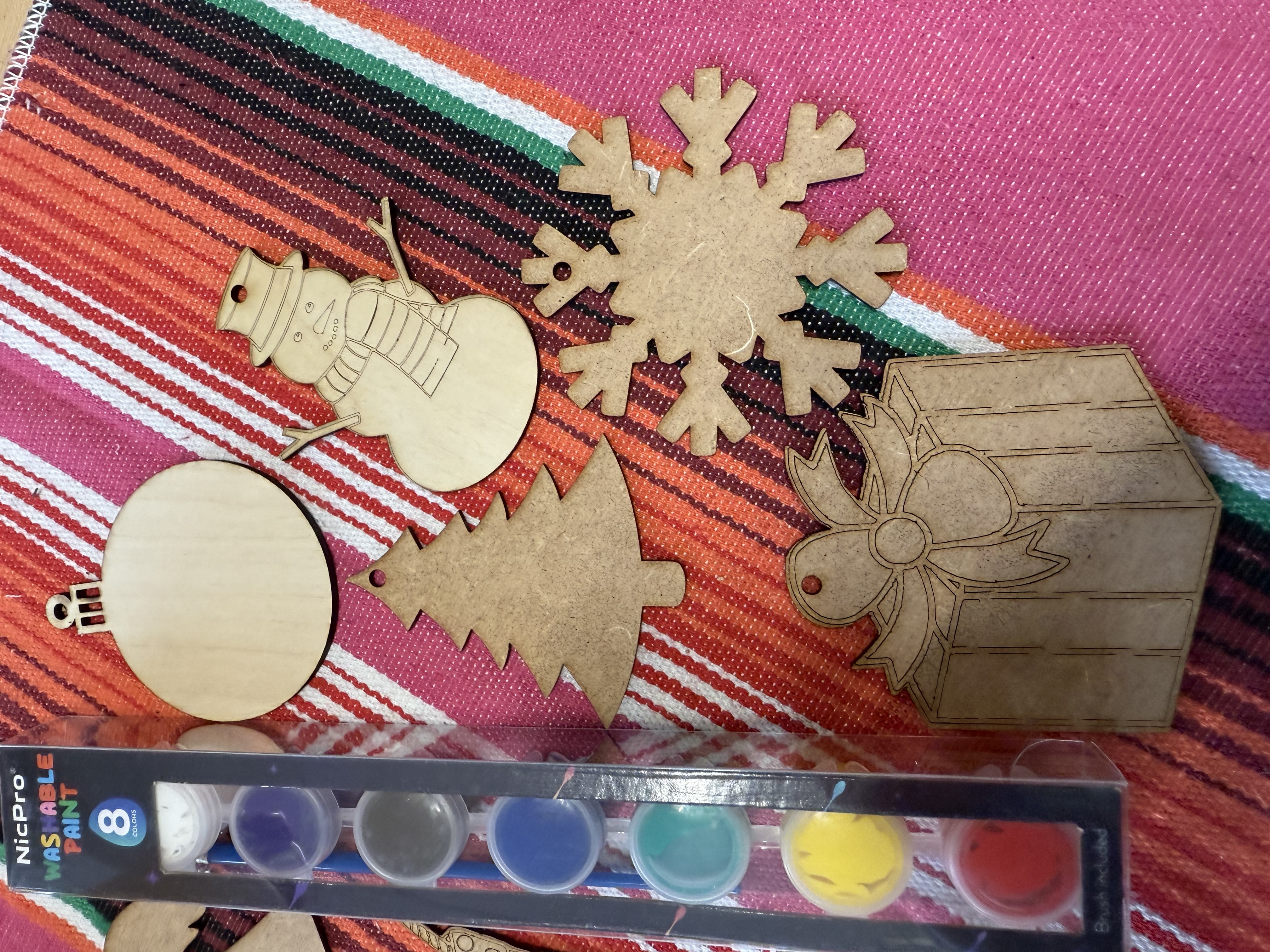 Wooden Christmas Ornament Painting Kit