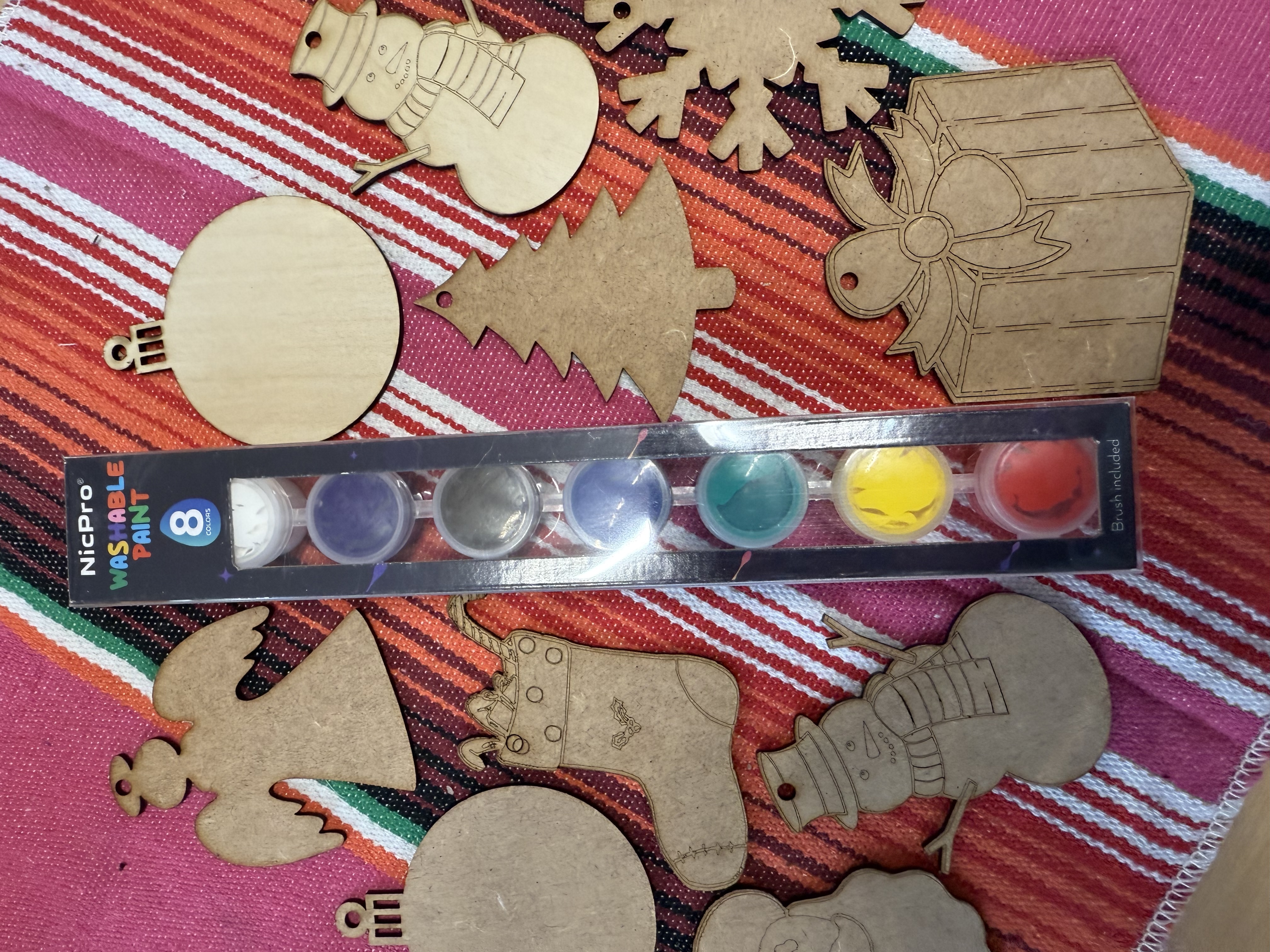 Wooden Christmas Ornament Painting Kit