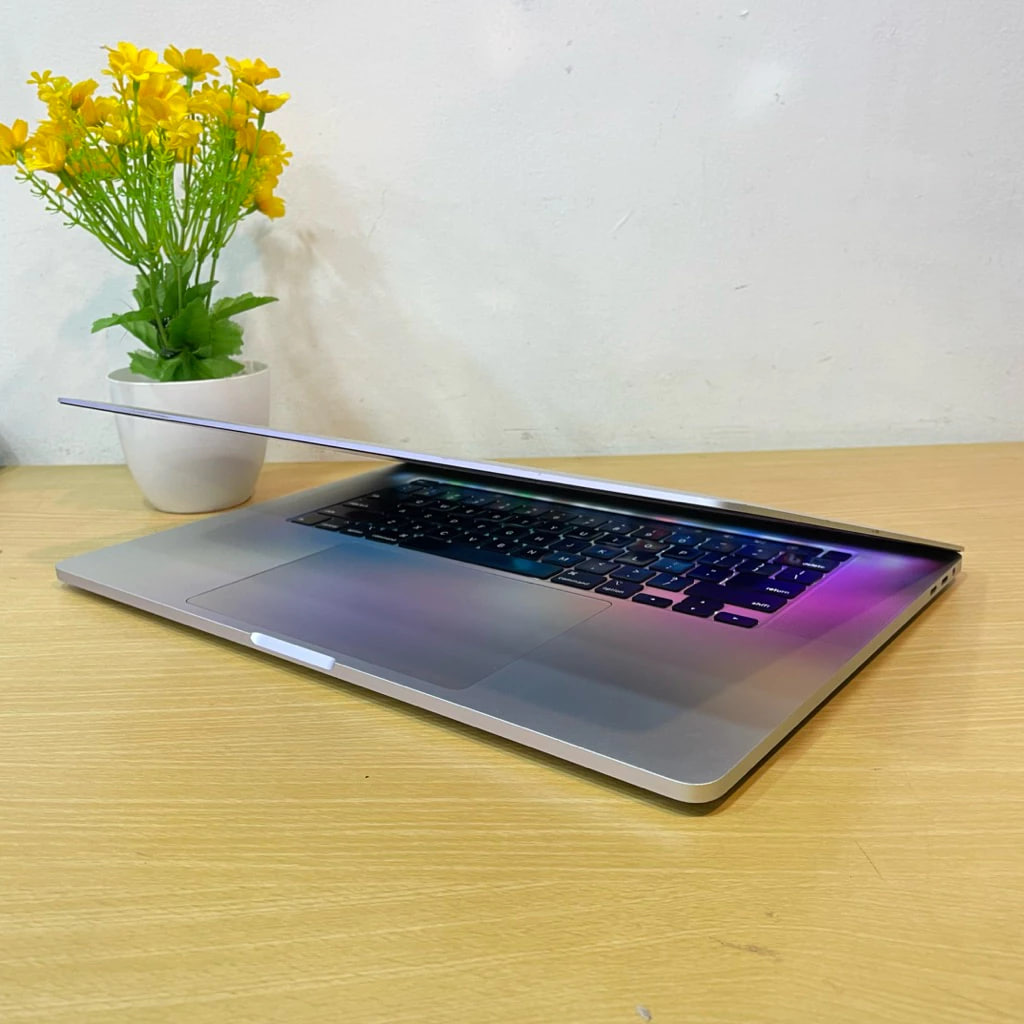 MacBook Pro 2019 16 inch