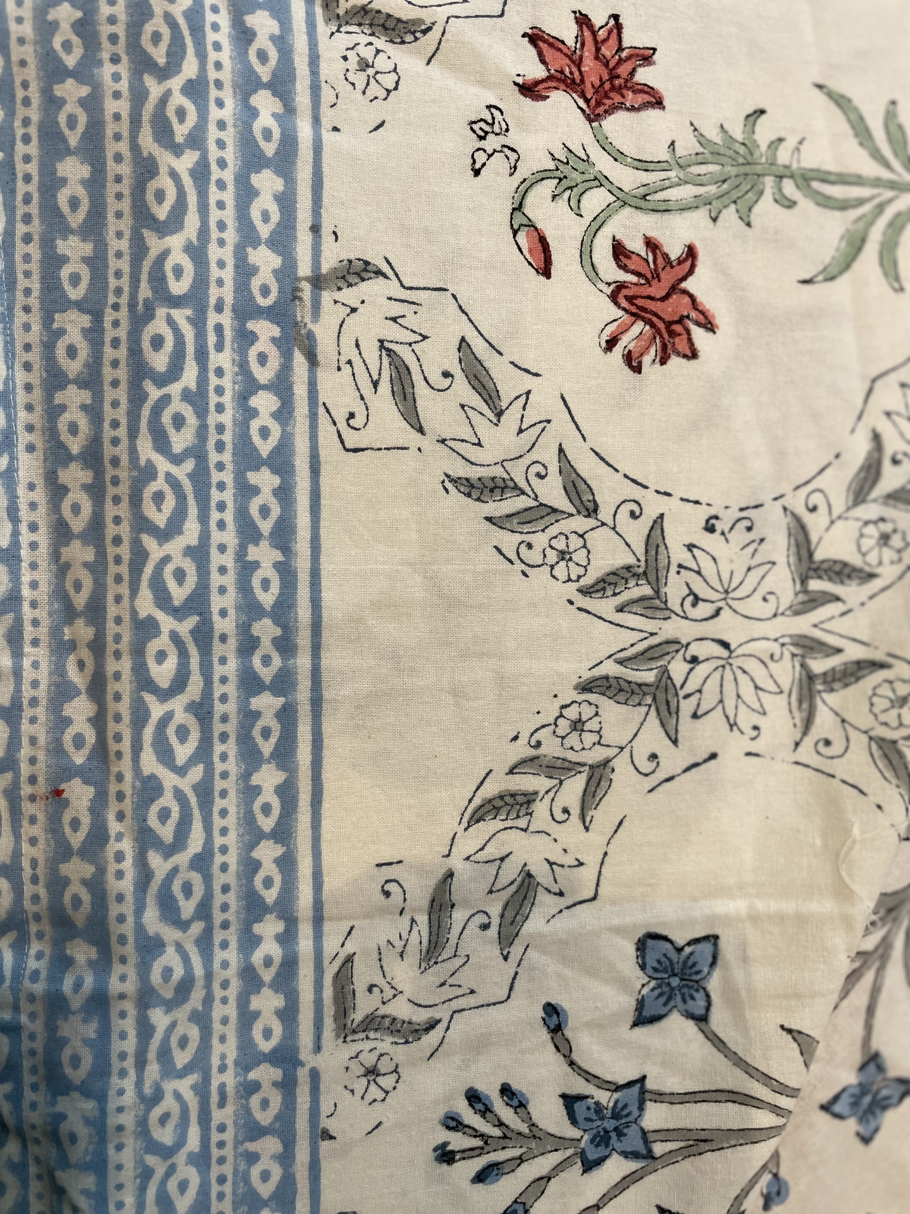 Rissington Table Cloth