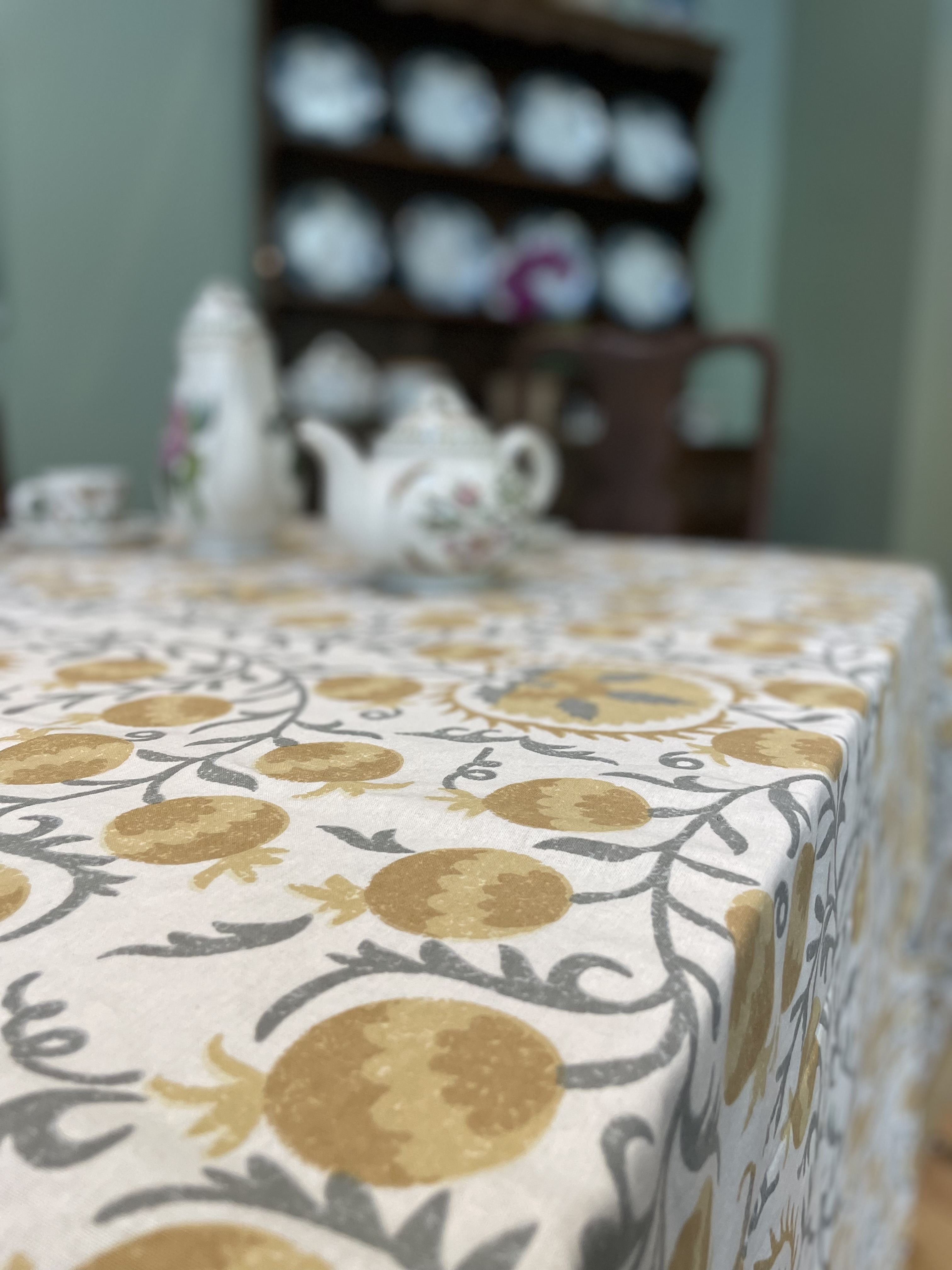 Moreton Table Cloth