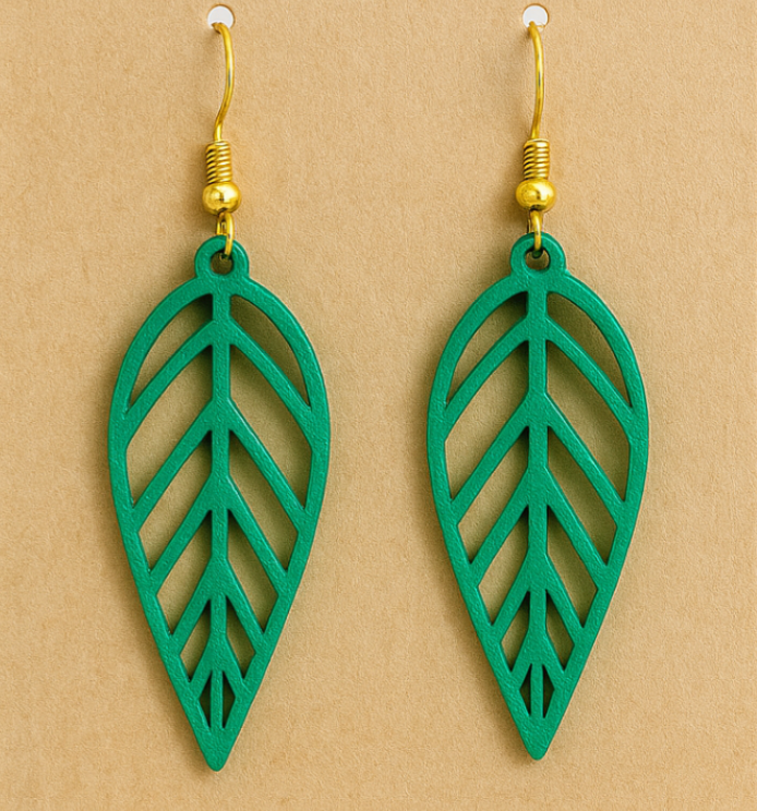Classic Minimalist Leaf Earrings 🌿