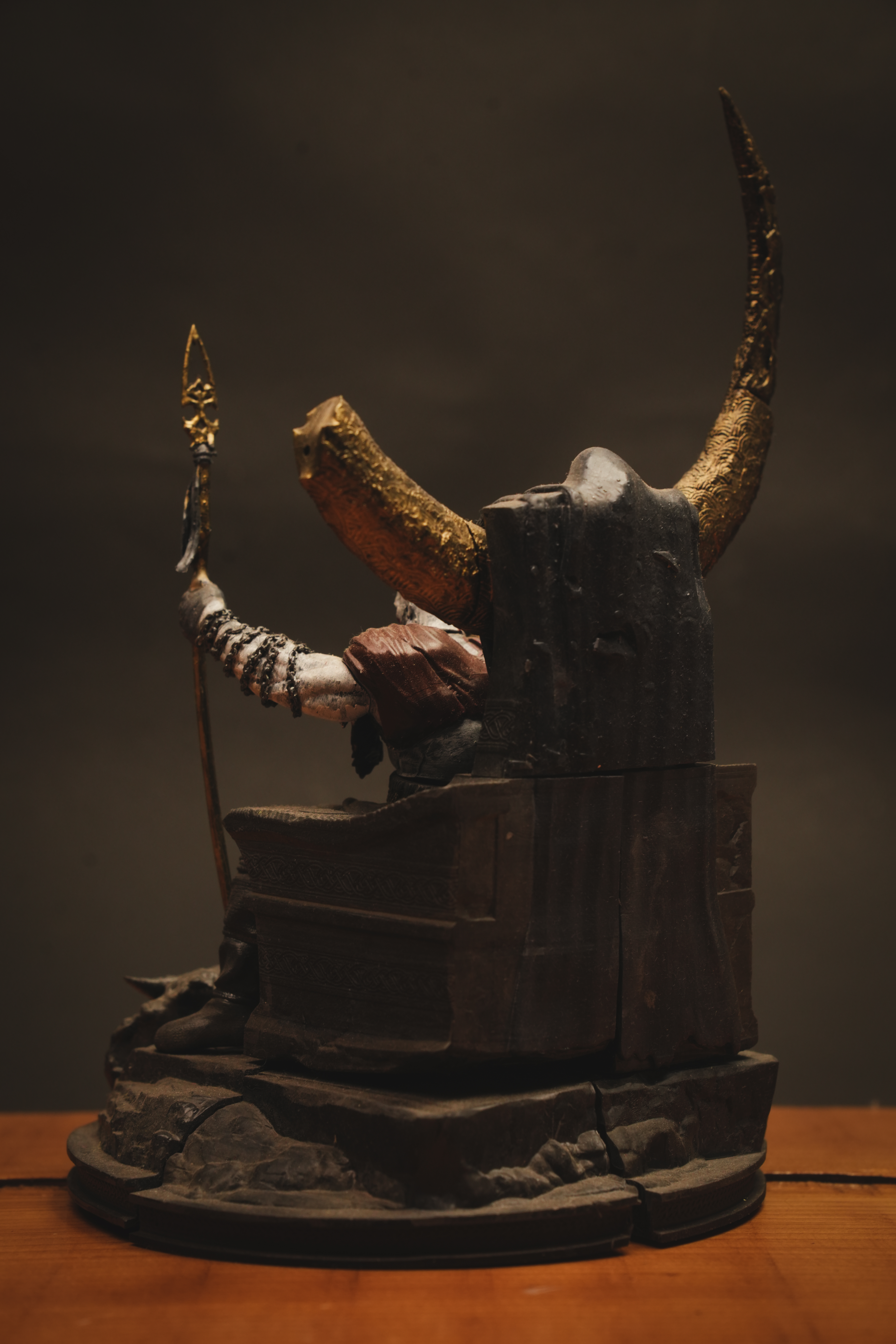 Kratos Collectible Figure