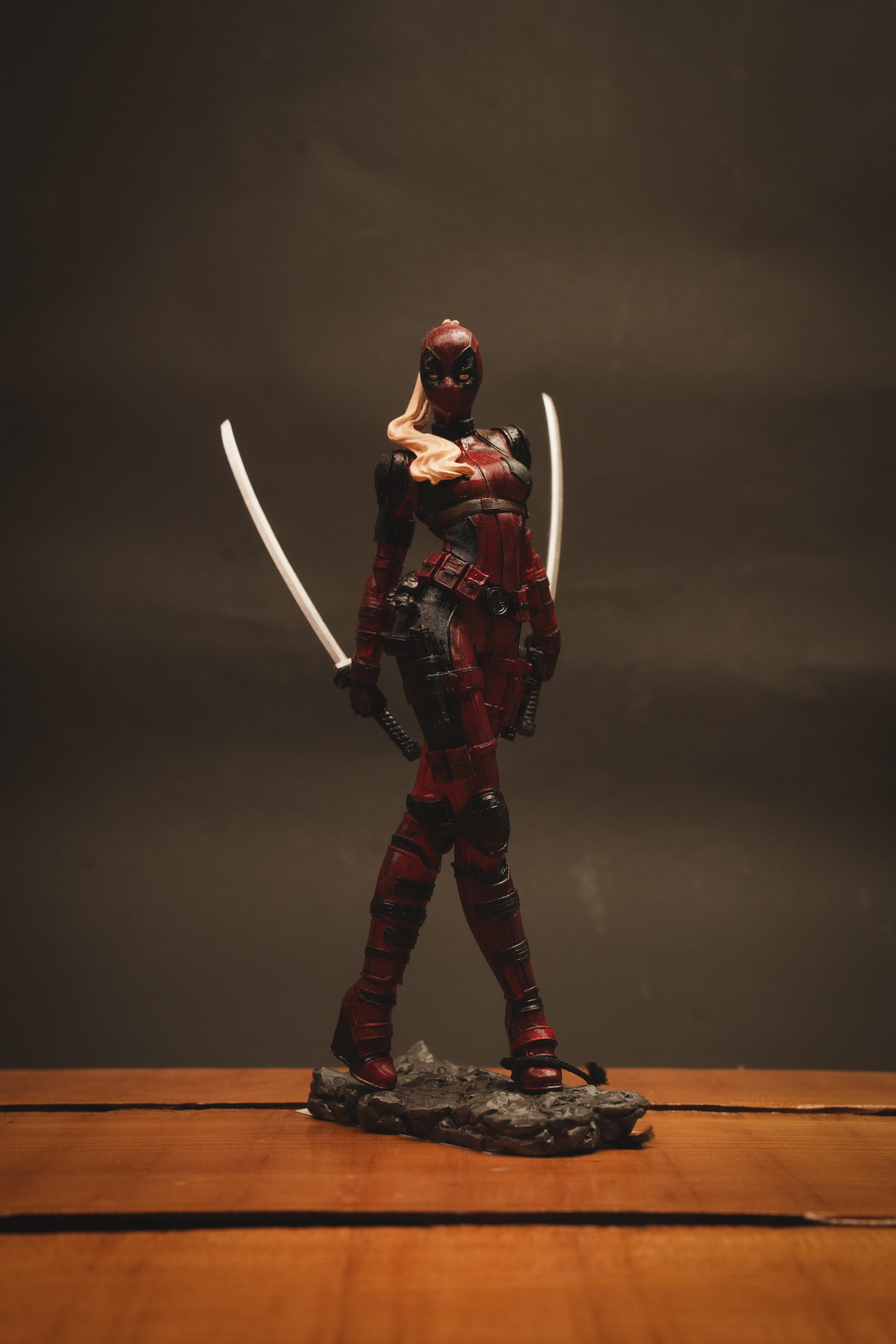 Female deadpool