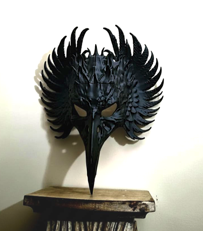 🎭 Gothic Raven Mask – The Harbinger of Dark Elegance