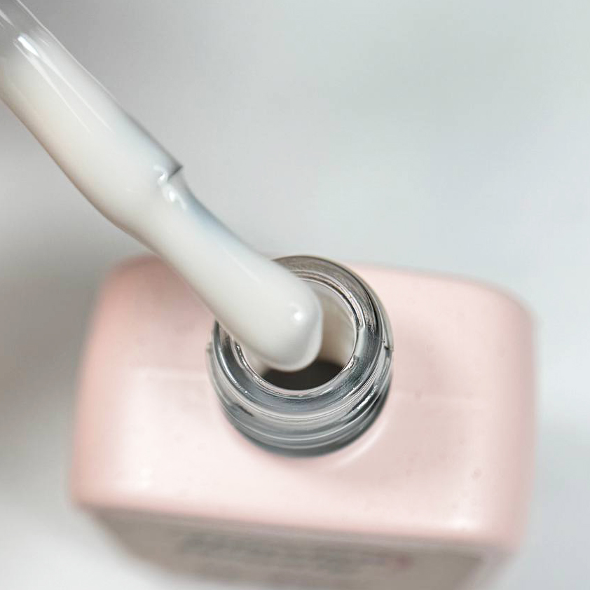 Base Rubber Cover 8 Illusion Beauty 10ml
