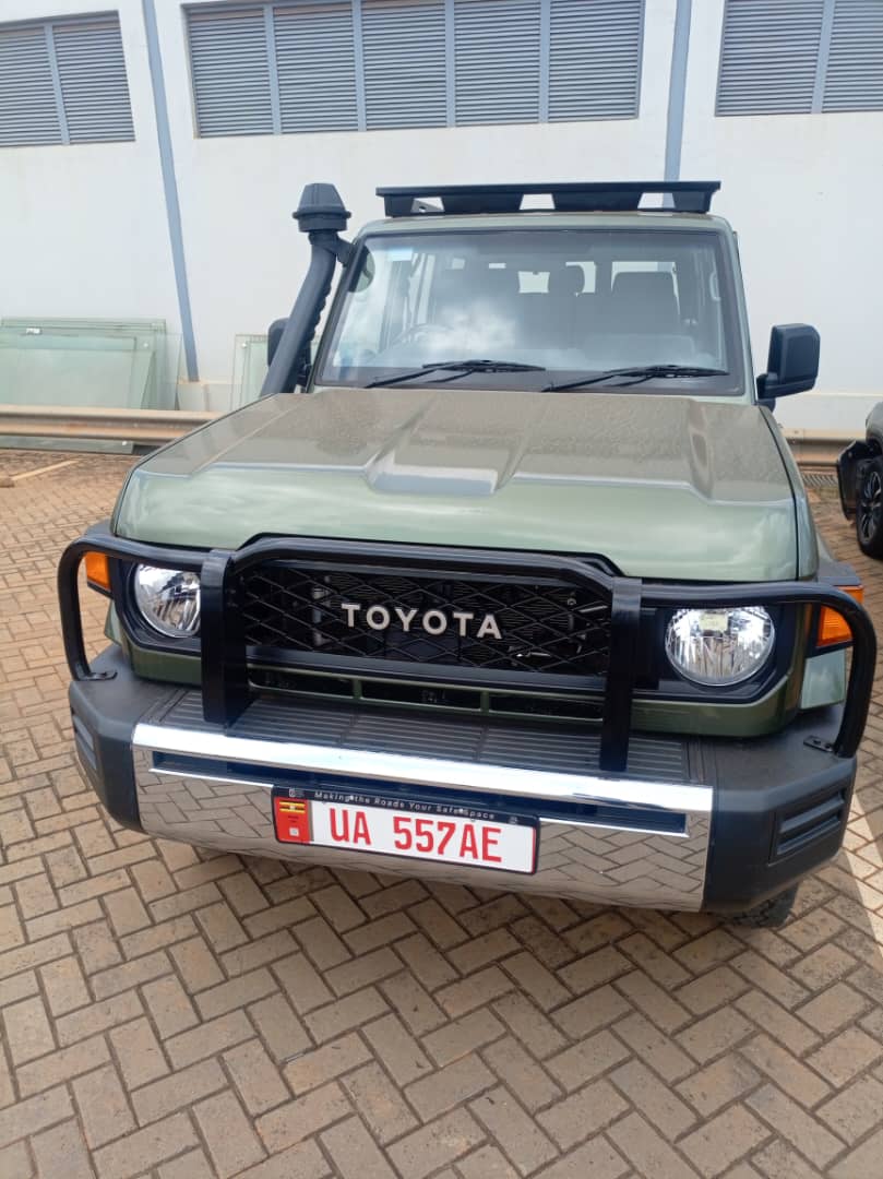 Toyota Land Cruiser