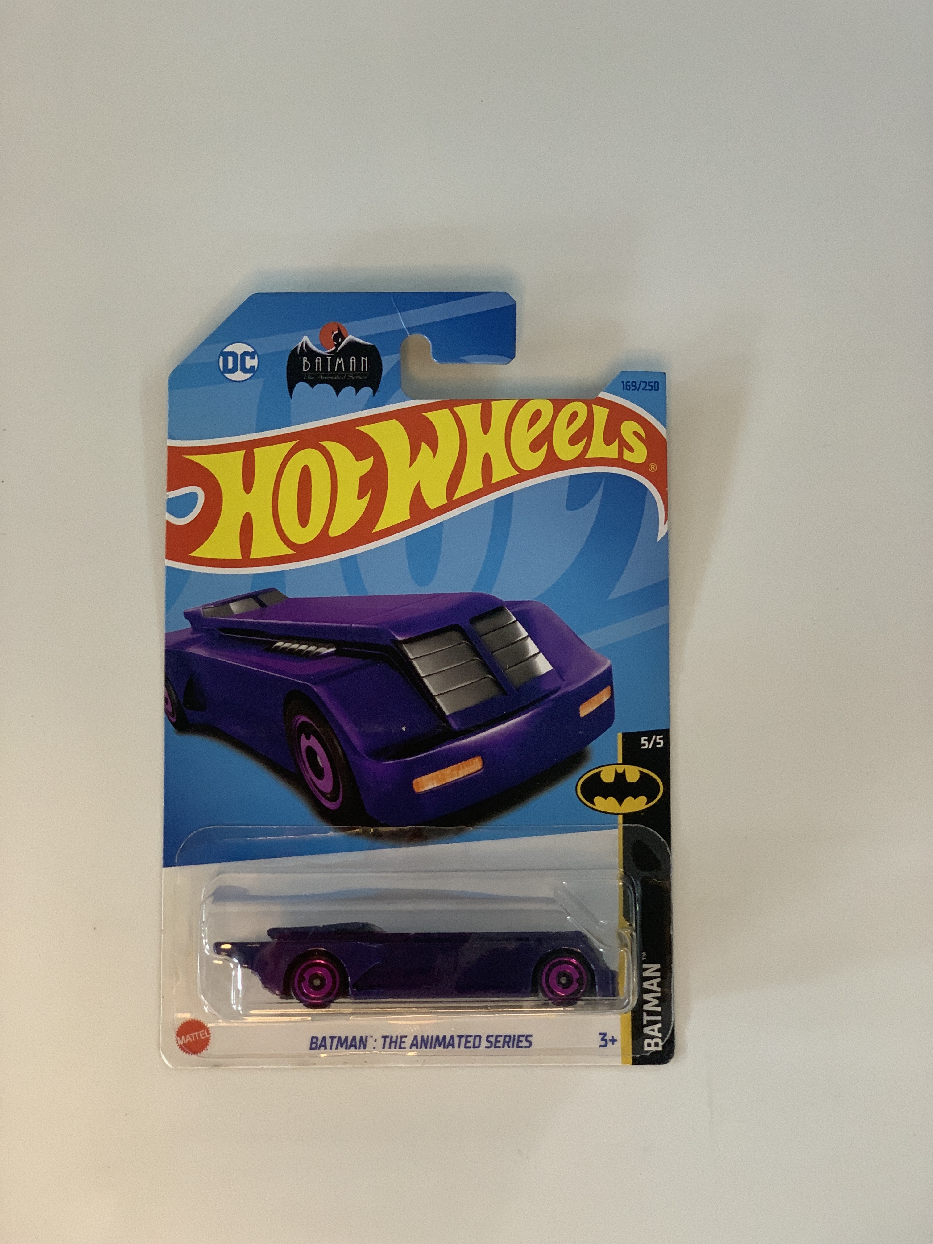 Hot Wheels Batmóvil Morado
