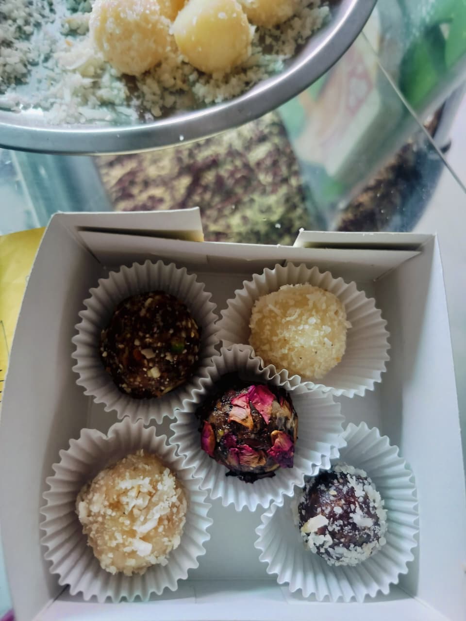 Coconut Mawa Peda