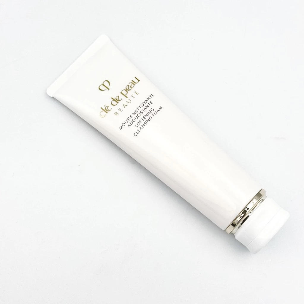 Cle De Peau Beaute Softening Cleansing Foam โฟมทำความสะอาดผิวหน้า เนื้อโฟมละเอียด อ่อนโยน