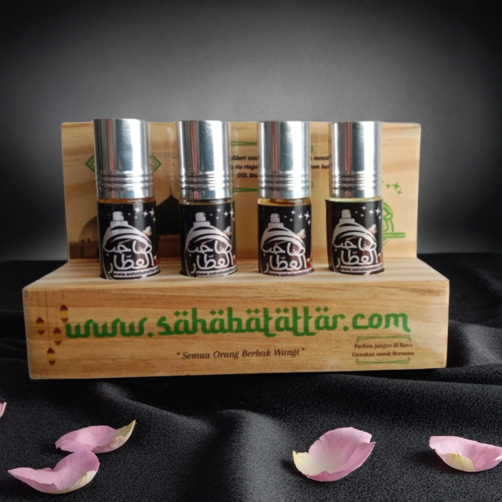 Paket Amaliah Parfum Oud & Kasturi 4 Botol dengan Display Kayu Premium untuk Masjid, Musholah & Majelis
