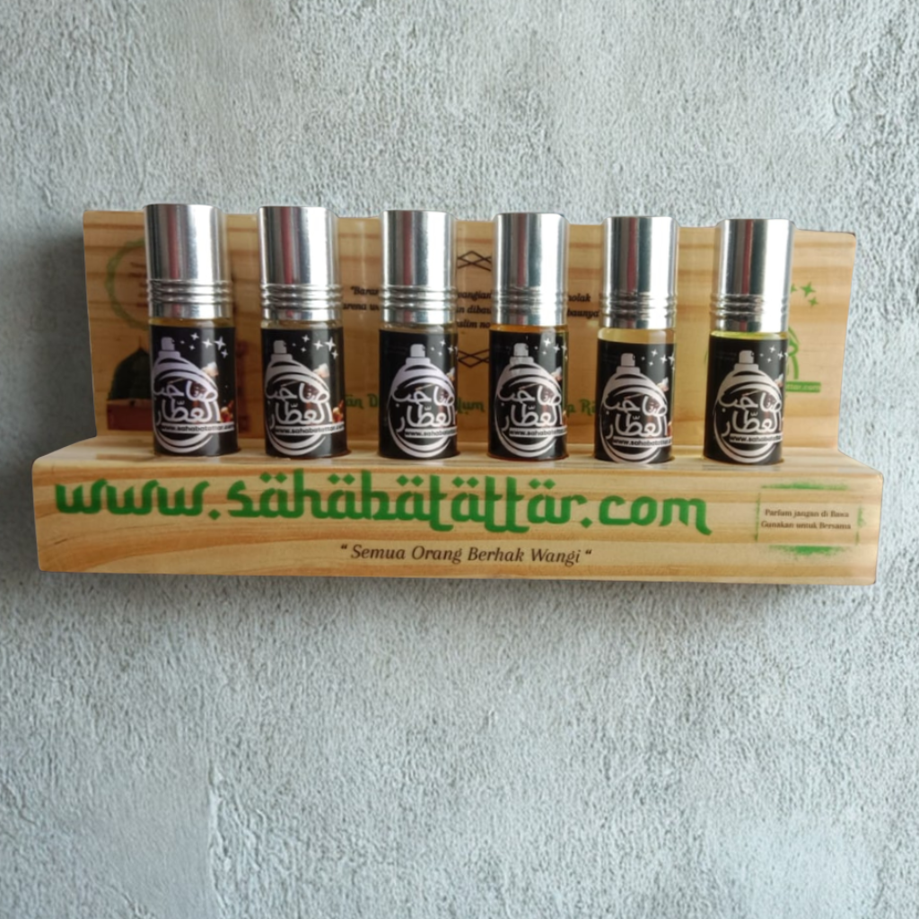 Paket Amaliah Parfum Oud & Kasturi 6 Botol dengan Display Kayu Premium untuk Masjid, Musholah & Majelis