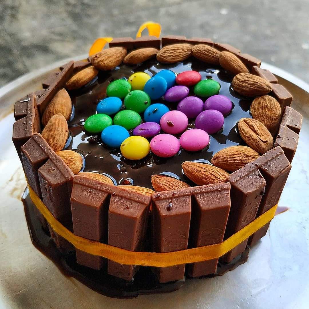 Dark Chocolate Fantasy Cake