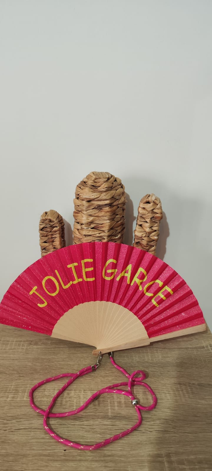 Éventail "Jolie garce" 
