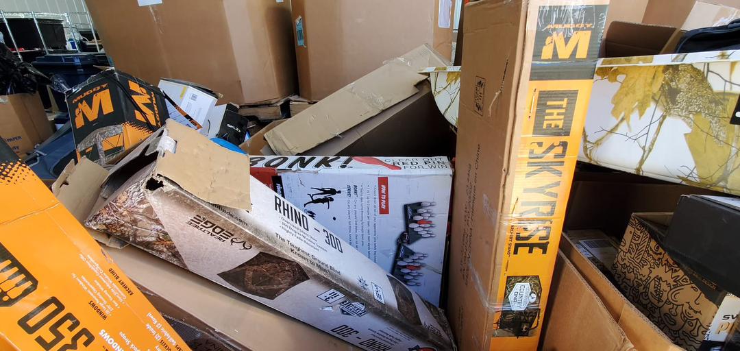 Hunting and fishing gear pallets for sale