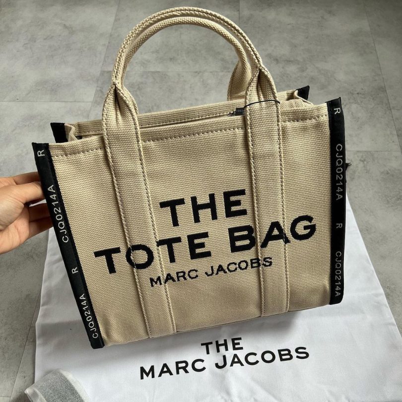 Buy Wholesale Handbags Pallet