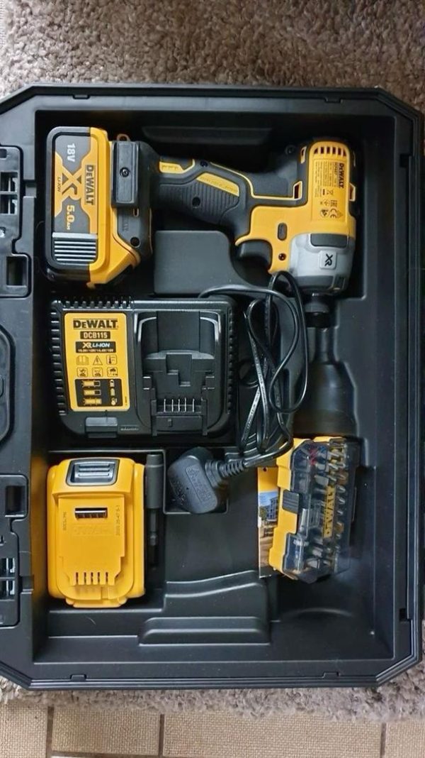 DEWALT TOOL PALLET – Untested Customer Returns