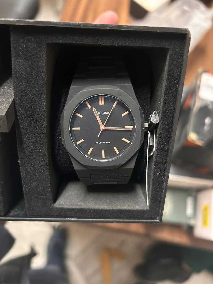 Buy Casual Watch Wholesale Pallet