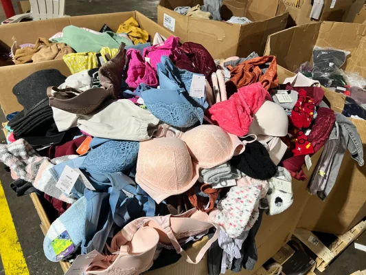 TGT APPAREL Truckload