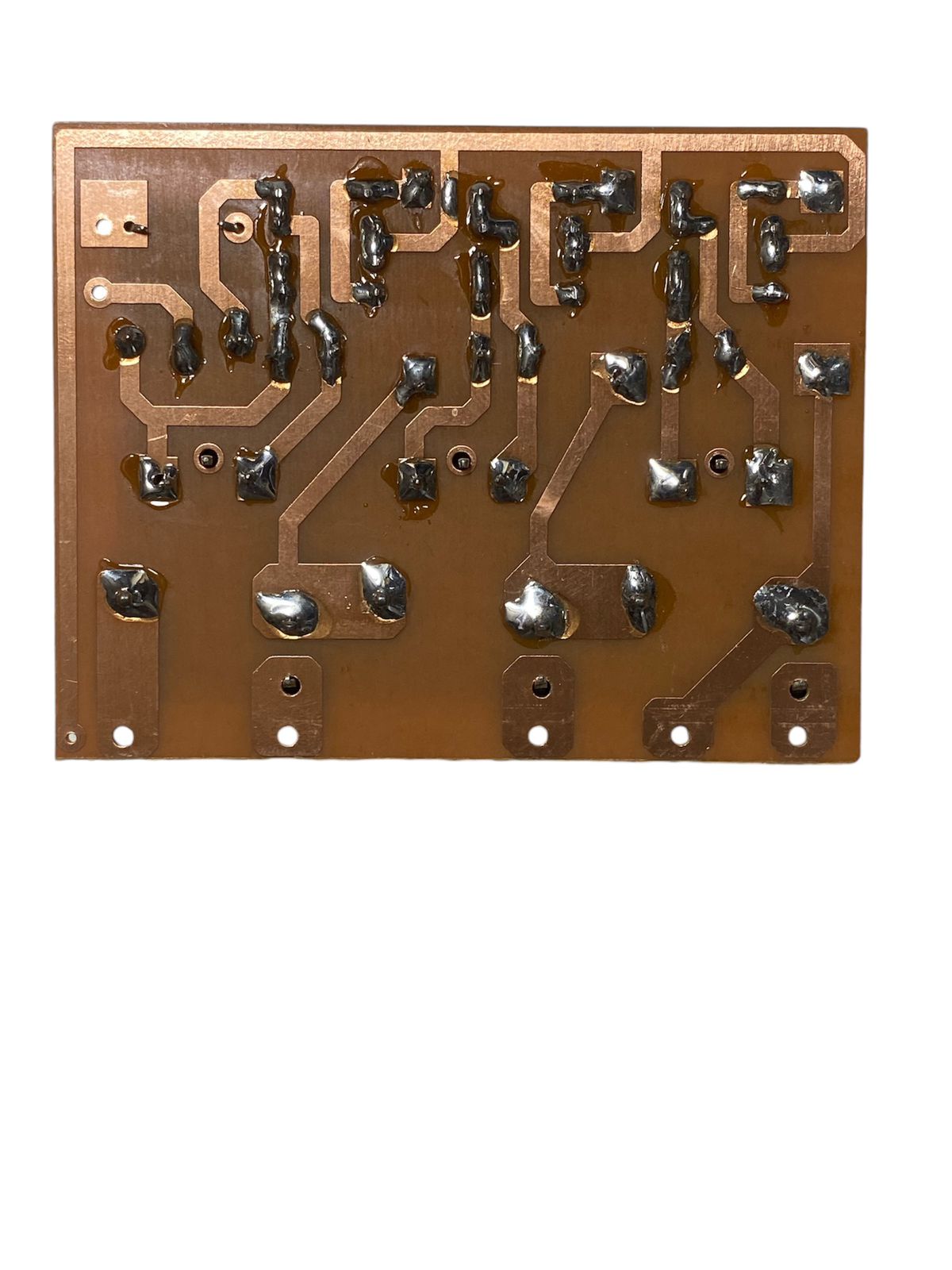 كارت جنج اوفر 4 خطوط 40 امبير مع اطفاء مولدة صغيرة