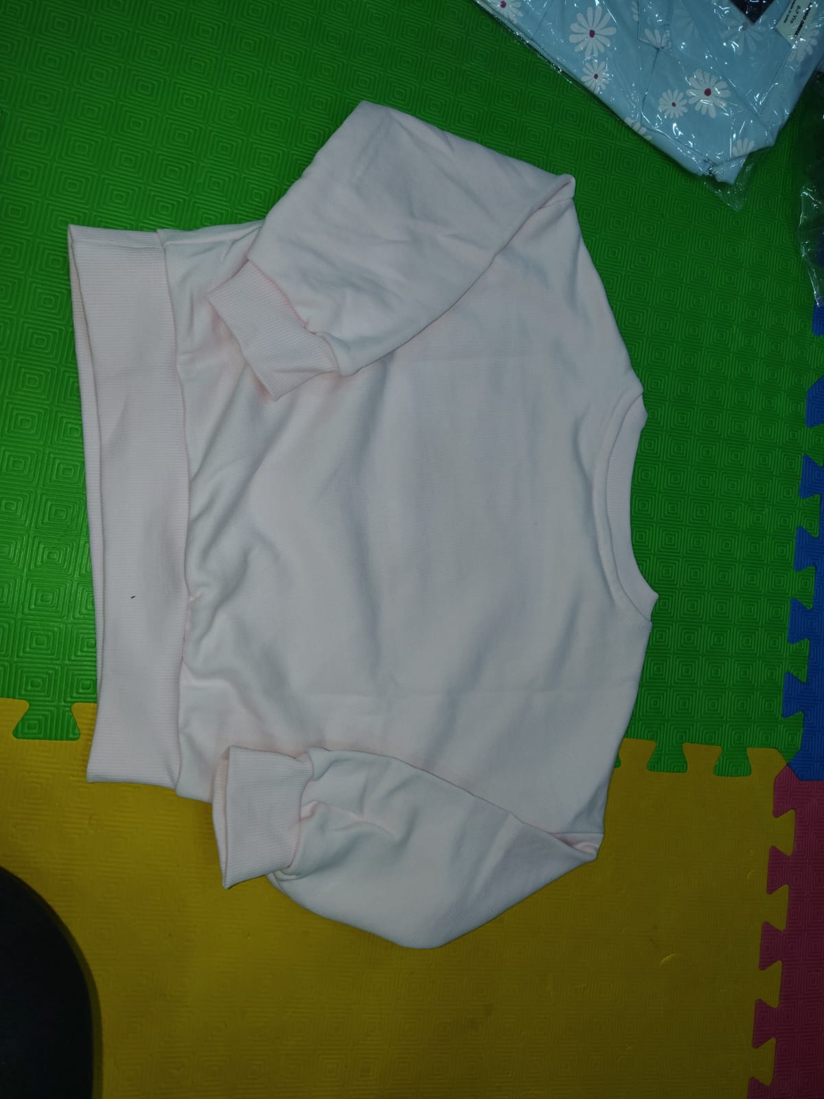 Girls Embellished Sweatshirt 