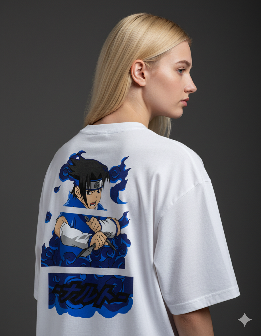 Camiseta Anime Sasuke Uchiha - Sharingan e Chakra Azul - Oversized Preta